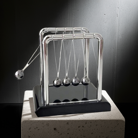 1PC Swinging Magnetic Ball, Kinetic Perpetual Motion Desk Toy for Office Decor and Gift